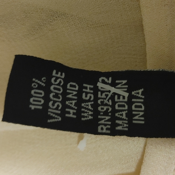 🔮Sacred Threads Top - Picture 11 of 13